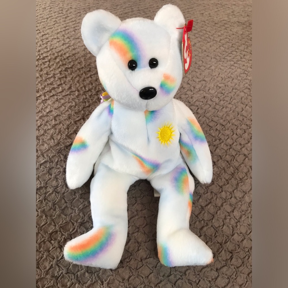 Cheery rainbows and sunshine bear NWT - Picture 3 of 10